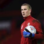 Вратар в Норвегия шокира &ndash; смалява вратата си преди мач (ВИДЕО)