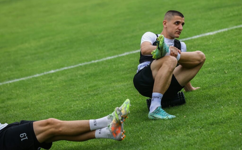 Ахмедов стартира със Славия, бъдещето на Цонев и Зайков е неясно