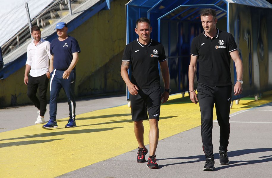 Генчев внесе яснота за Вутов: Имаме интерес към него