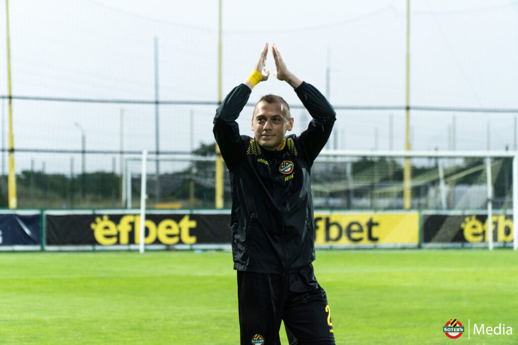 Лъчезар Балтанов преподписа с Ботев (Пловдив)