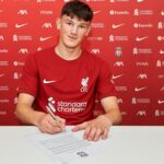 На “Анфийлд” анонсираха третия си входящ трансфер