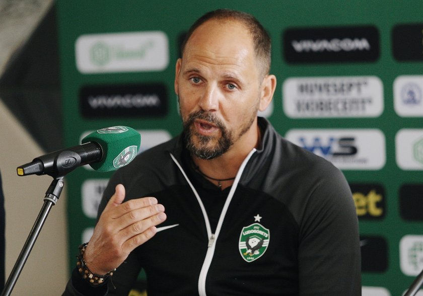 В Лудогорец следят ситуацията около играч на Маритимо width=