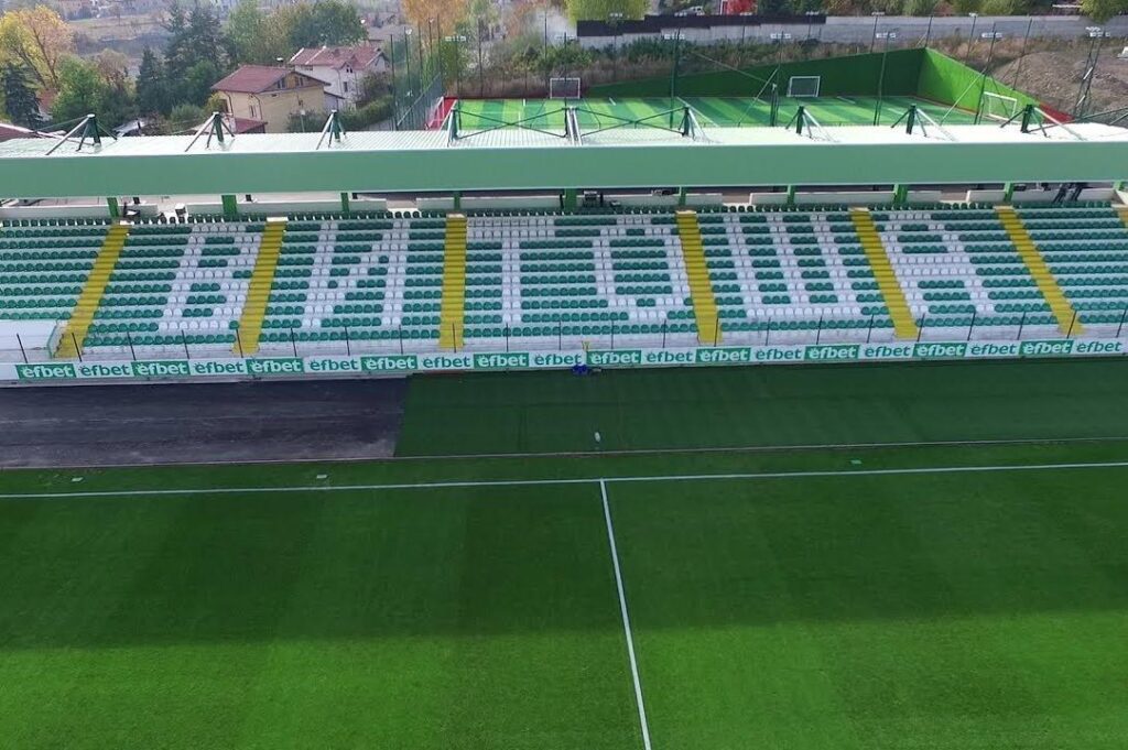 Витоша (Бистрица) замества Царско село във Втора лига