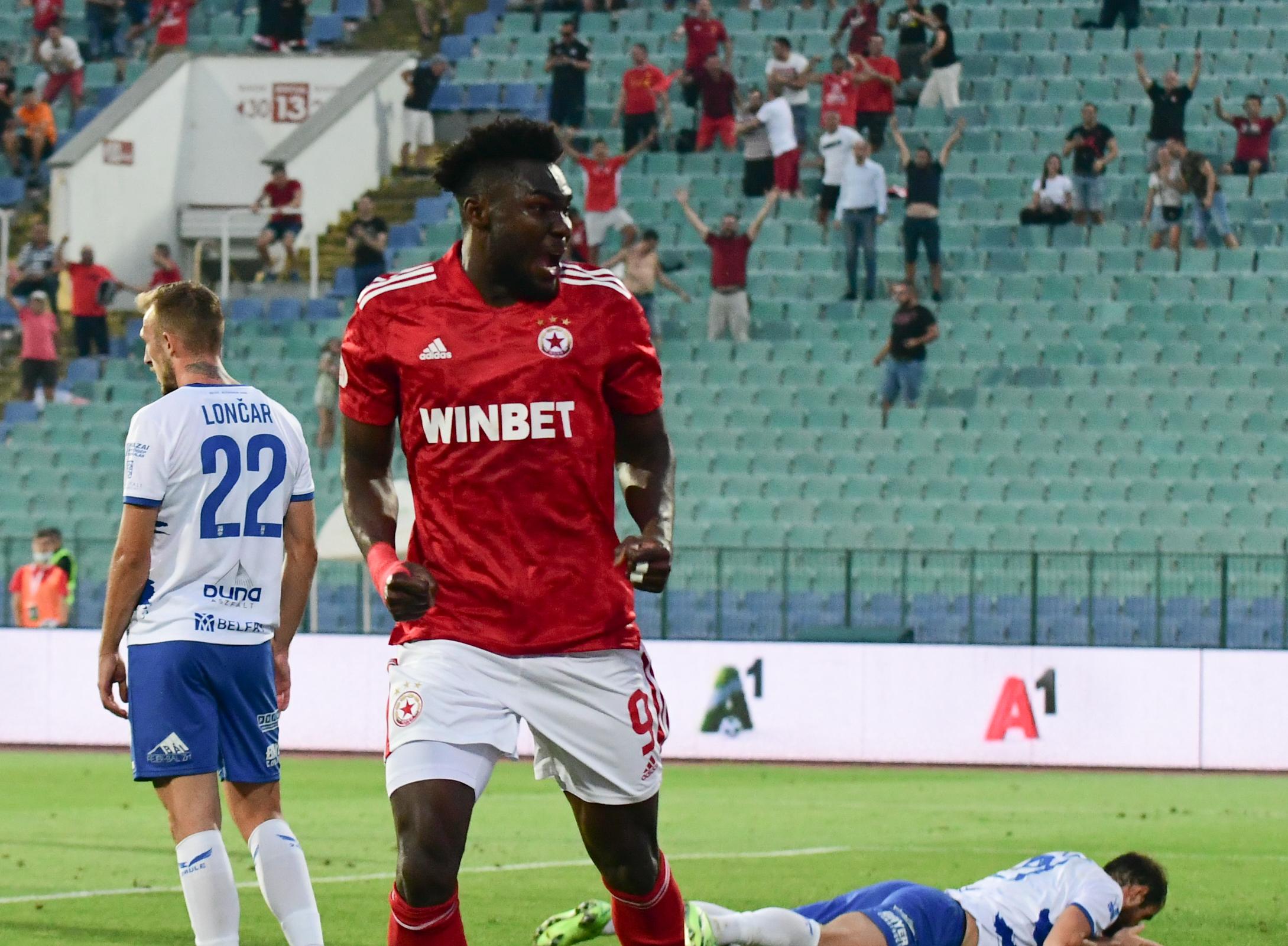 От ЦСКА с позиция: Продажбата на Кайседо е най-добрата опция width=