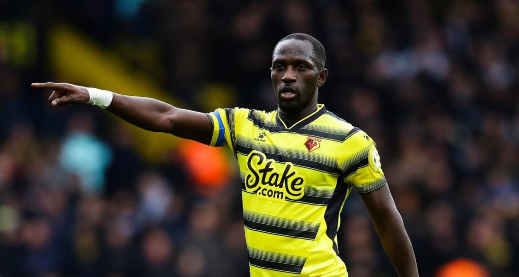 Сисоко не иска да играе в Чемпиъншип, завръща се във Франция