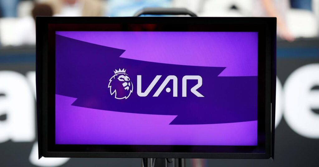 Революционно: Разговорите с ВАР стават на живо