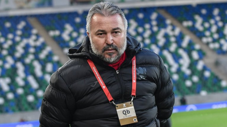 Ясен Петров може да поеме Ботев Пловдив