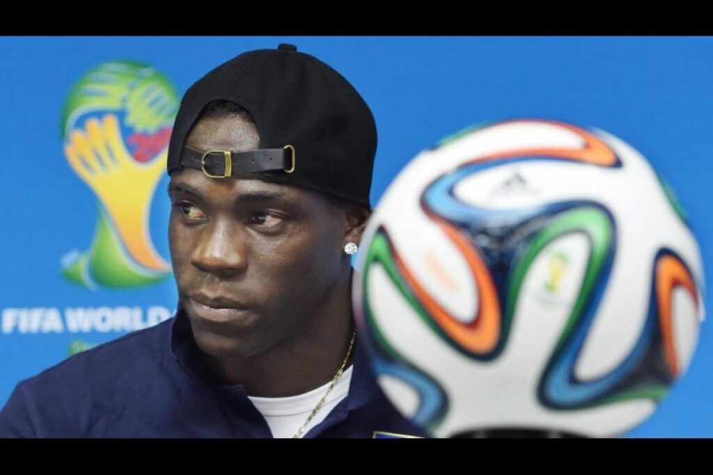 Потвърдено: Балотели вече е играч на Сион