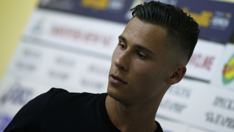 Бивш футболист на Левски премина в гръцкия елит