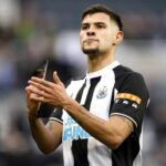 Челси ще пробва да отмъкне Бруно Гимараеш от Нюкасъл