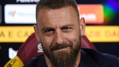 Де Роси на крачка от треньорския пост в Беневенто