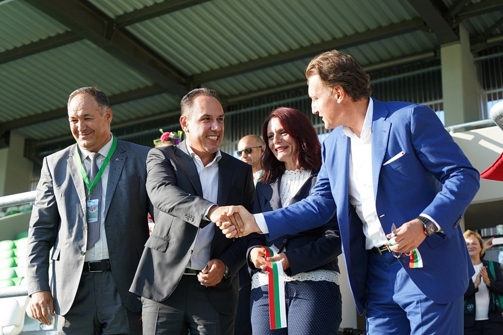 Лудогорец се обърна със специални пожелания към Георги Домусчиев