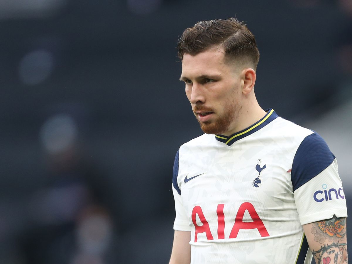 Звезда на Тотнъм с ценна индивидуална награда в Дания width=