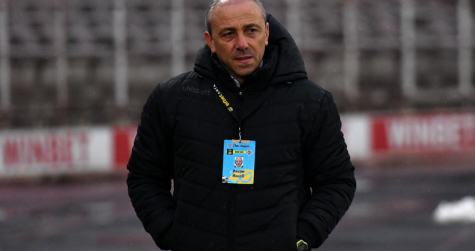 Илиан Илиев отправи критики към своите играчи след загубата от ЦСКА