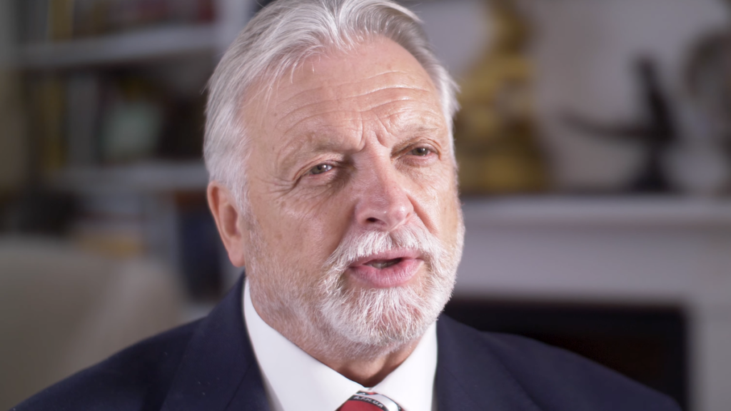 Английски бизнесмен опитва да купи Манчестър Юнайтед