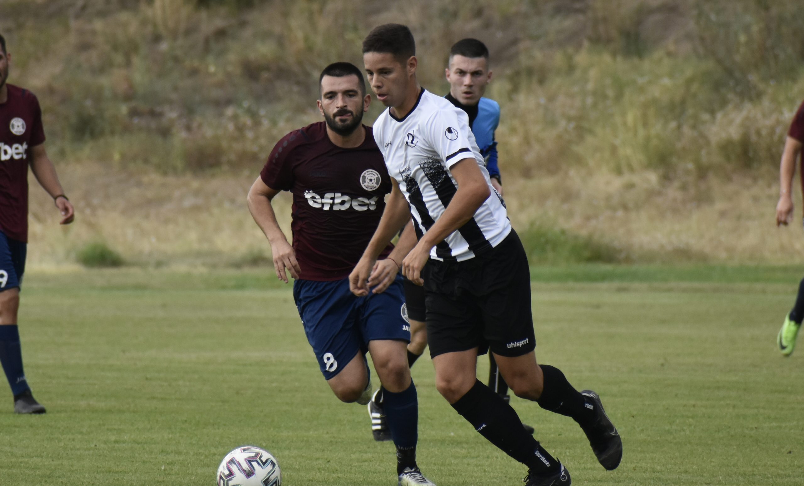 Загорец стартира с реми в Садово width=