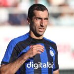 Интер удължава договора на ветеран