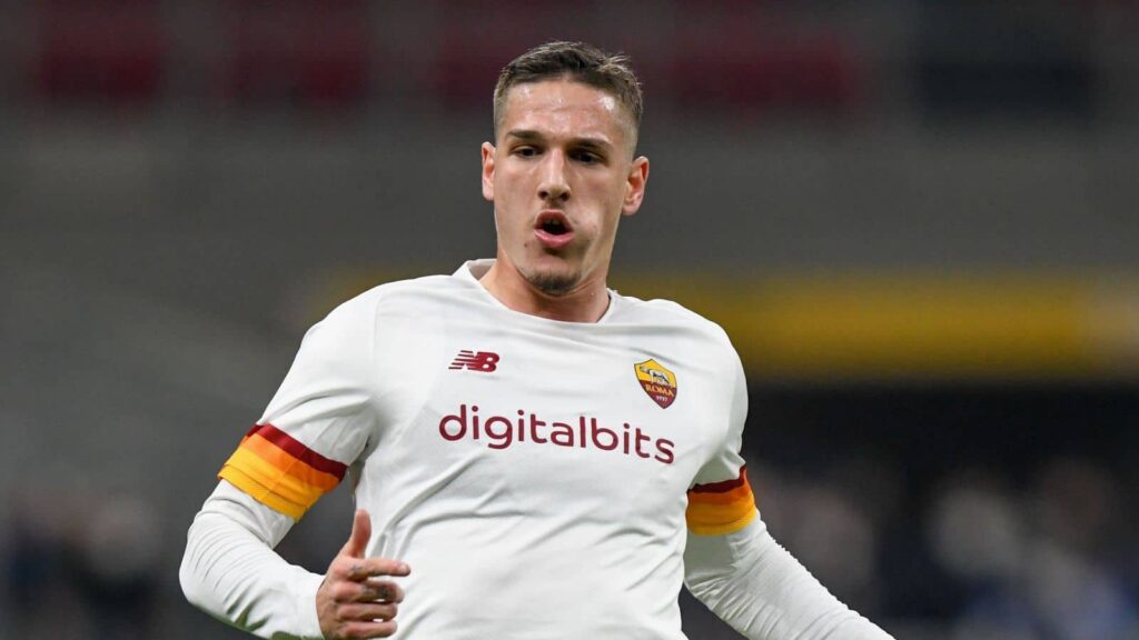 Тотнъм ускори преследването на Николо Дзаниоло