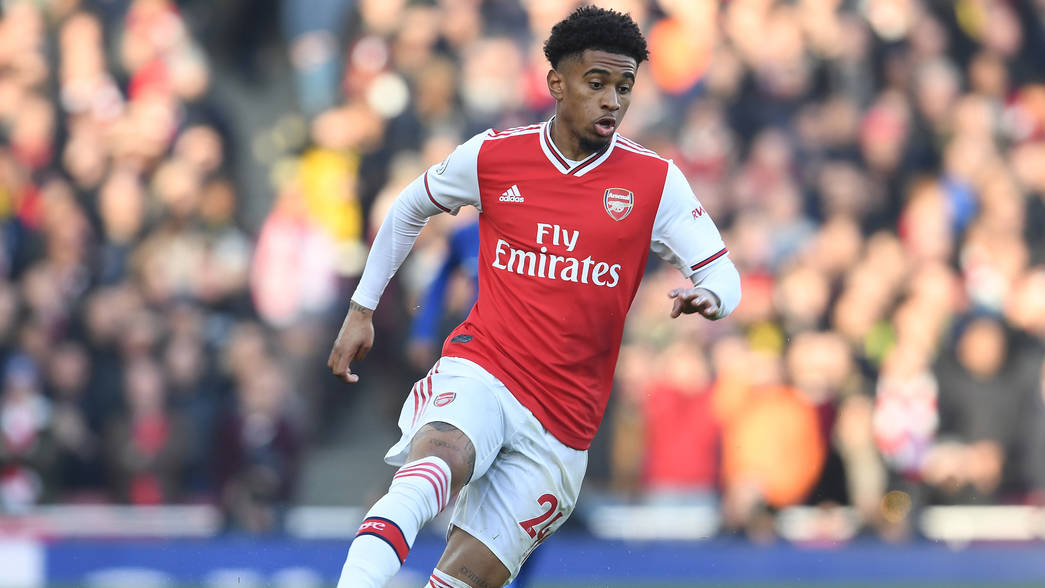 От Левски готвят шокиращ трансфер на резерва в Арсенал width=