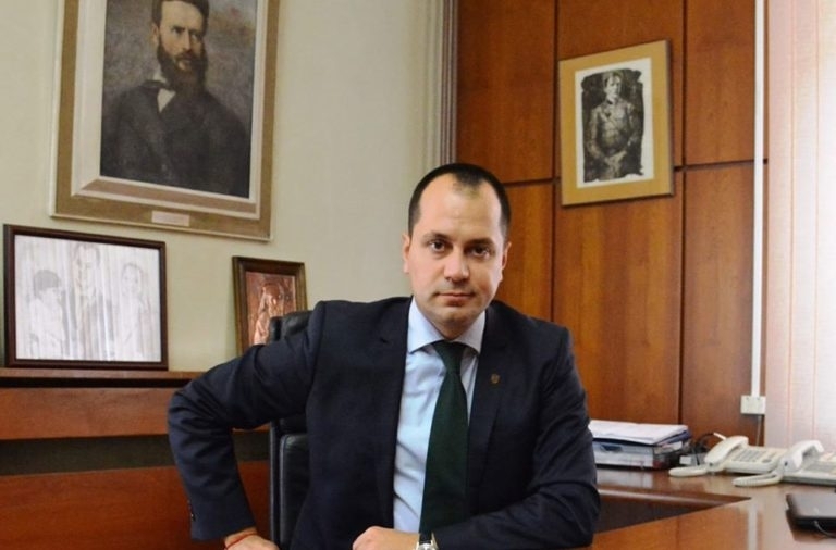 Кметът на Враца с нелеп опит за оригиналност