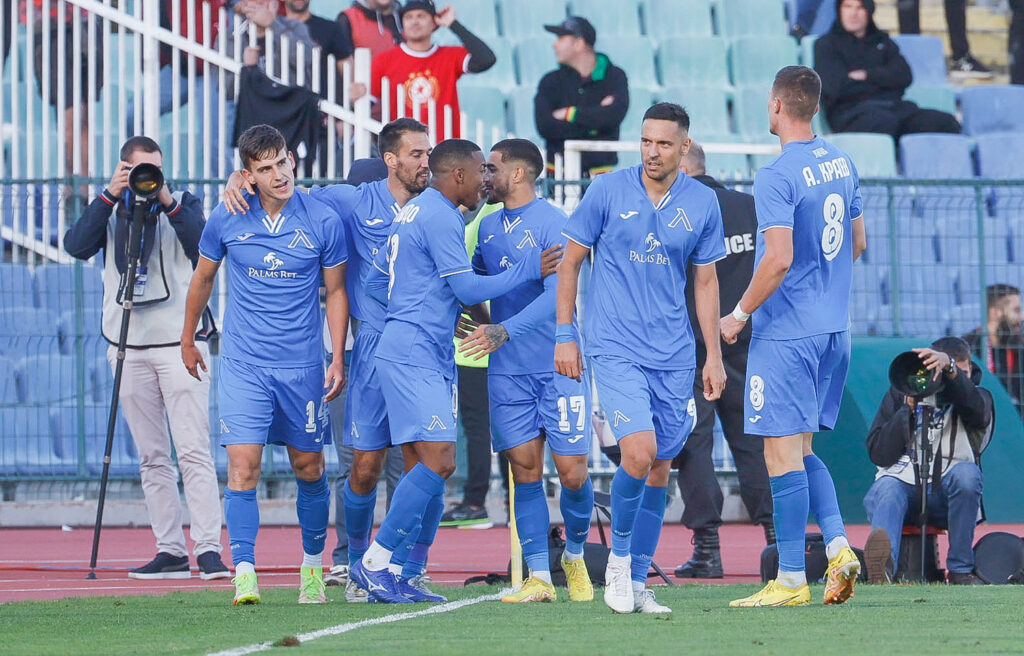 Левски се гласи за лагер в Дубай