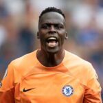 Преговорите за новия договор на Менди зациклиха