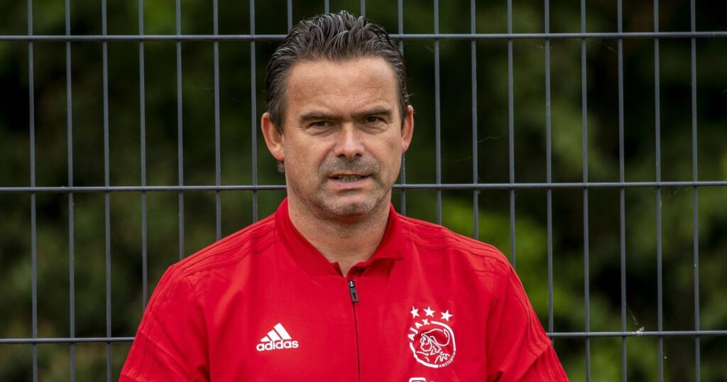 Атаките срещу Овермарс не секват