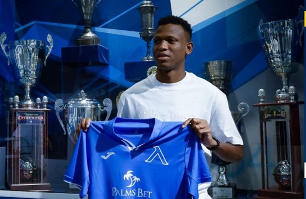 Абдулахи Шеху е най-скъпоплатеният футболист на Левски width=