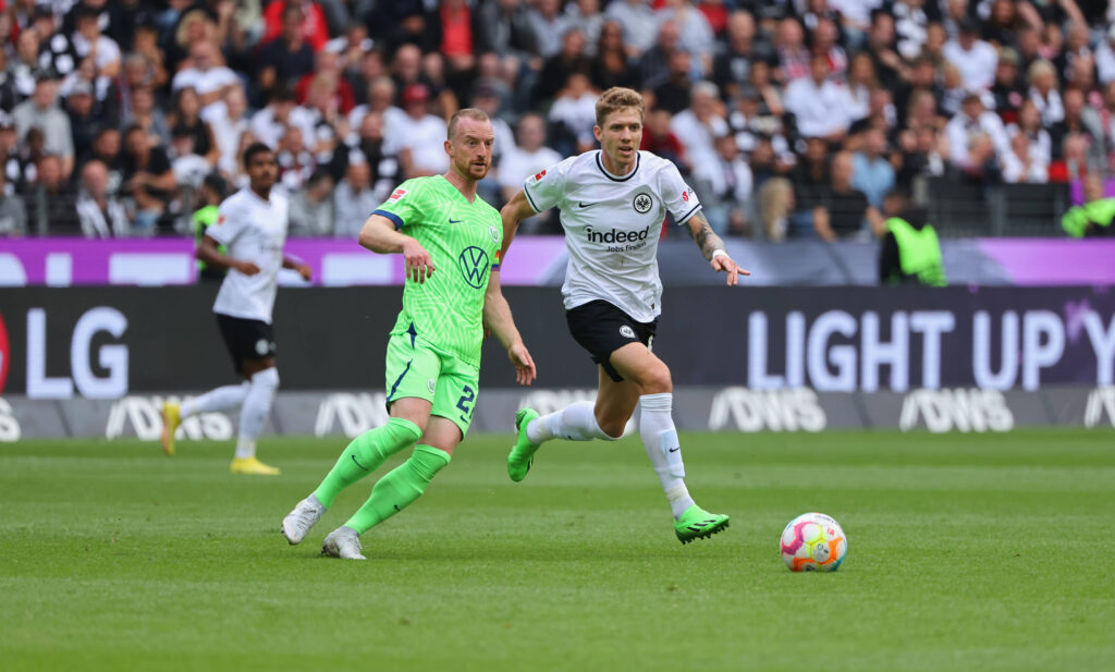 Волфсбург удари Айнтрахт като гост за първа победа през сезона