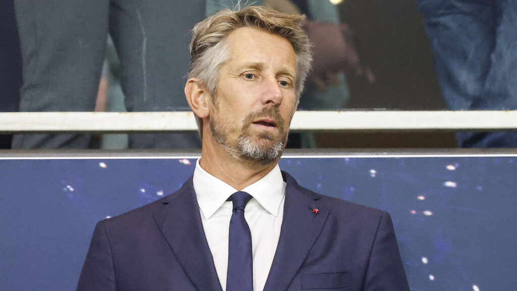 Едвин ван дер Сар напусна Аякс