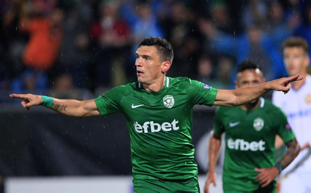 Кешеру определи атмосферата на стадиона в Разрад като театрална width=