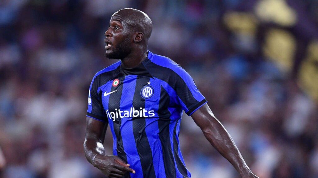 Тотнъм поглежда към Лукаку ако се стигне до трансфер на Кейн