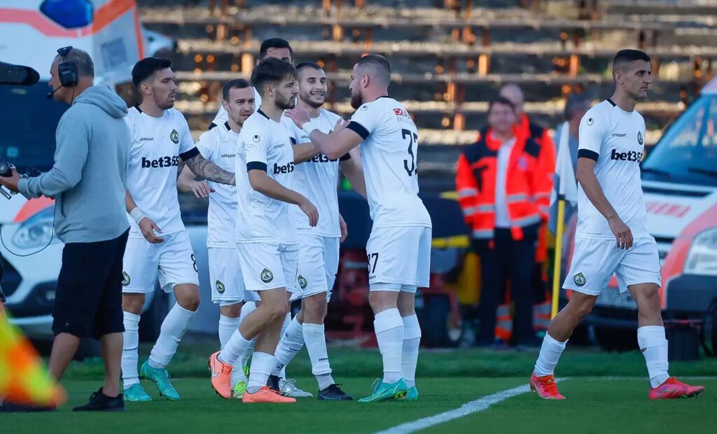 Славия ще се опита да привлече нов нападател през лятото