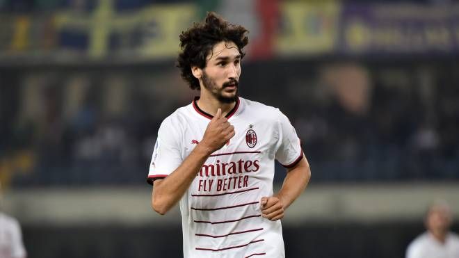 Кремонезе взима двама от Милан под наем width=