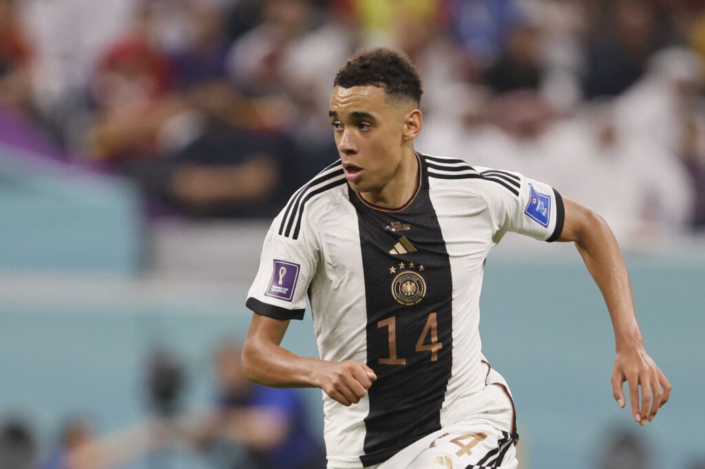 Джамал Мусиала грабна ценна индивидуална награда