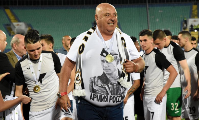 Венци Стефанов обяви, че ще носи името на Путин