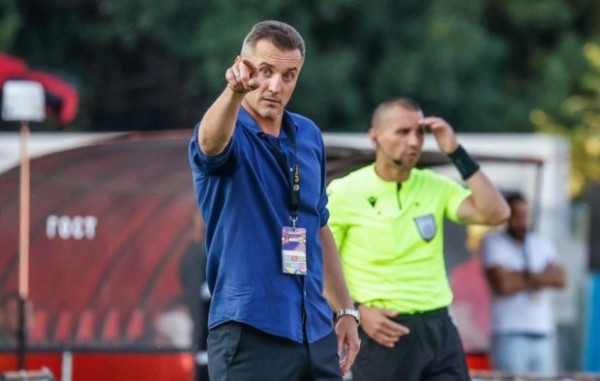 Иван Василев: Генчев има договор с нас и е много коректно момче