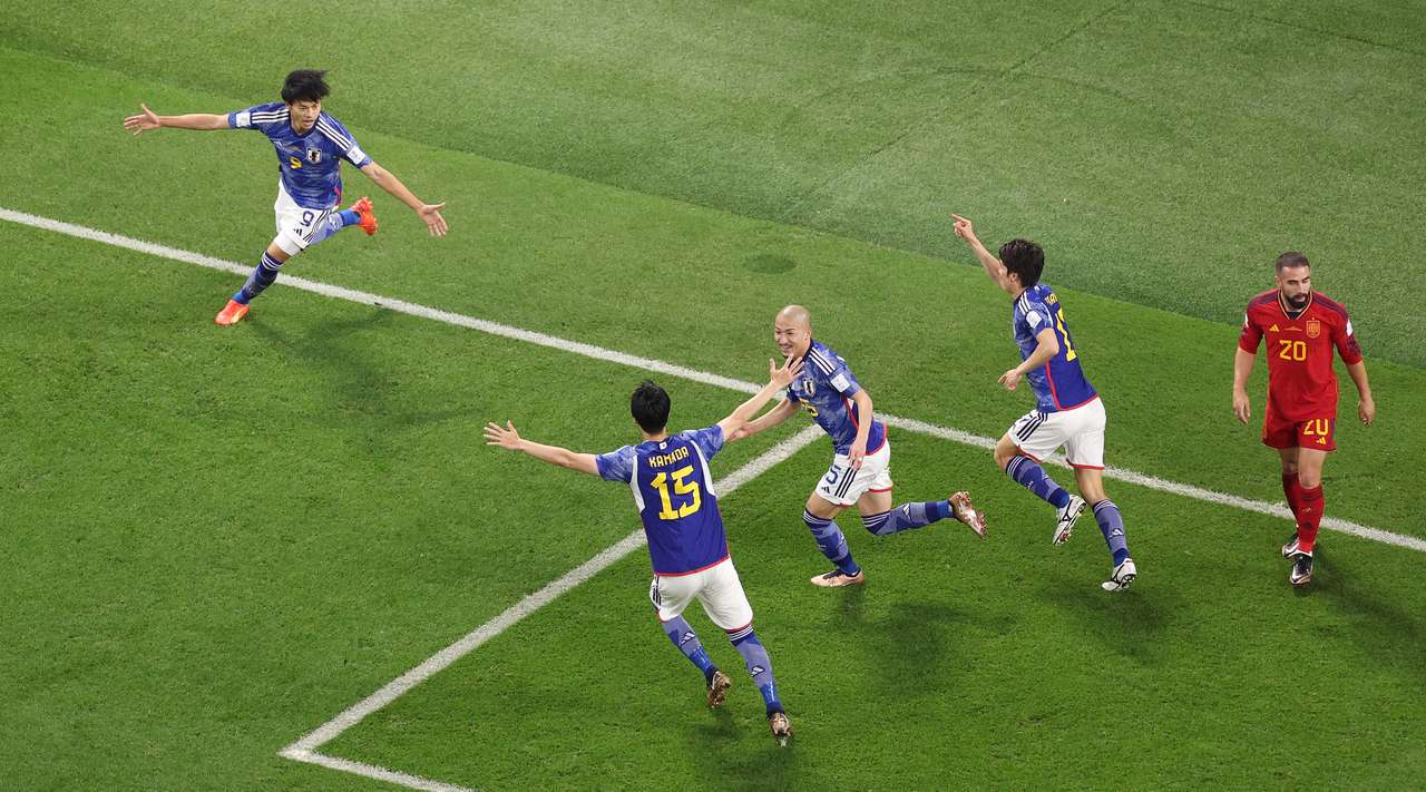 Японските самураи посякоха и Испания, за да стъпят на 1/8-финалите width=