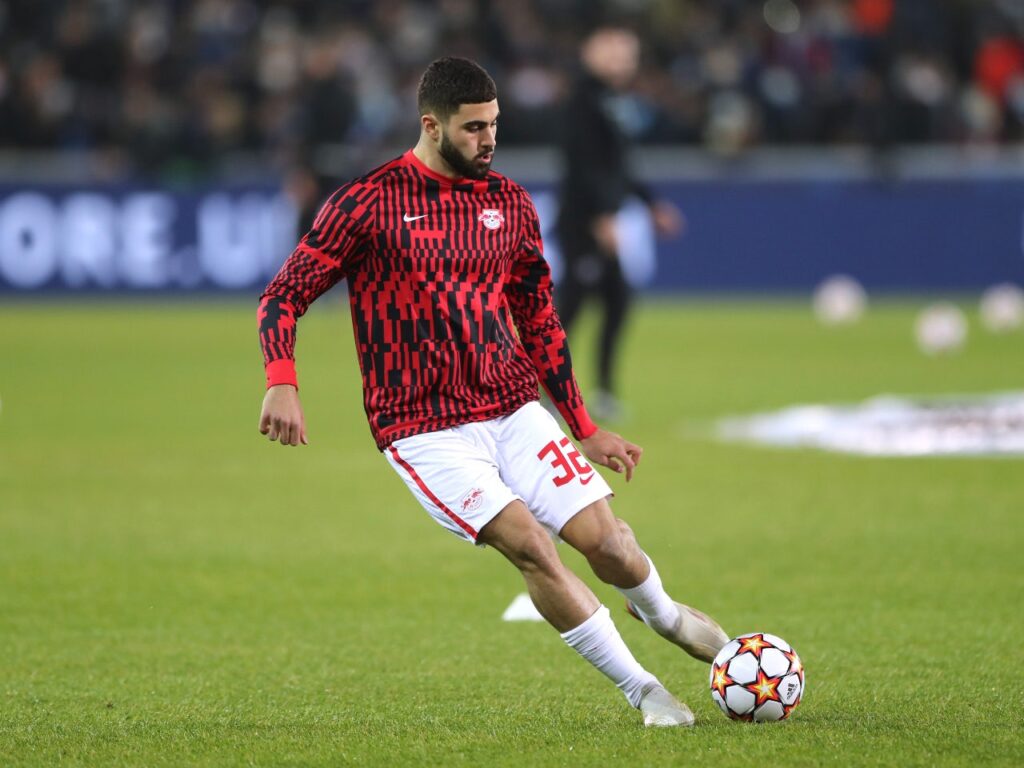 Преговорите между Челси и Лайпциг за Гвардиол са все по-сериозни