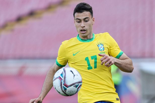 И Барса се понесе на бразилска вълна – преследва крило на Селесао