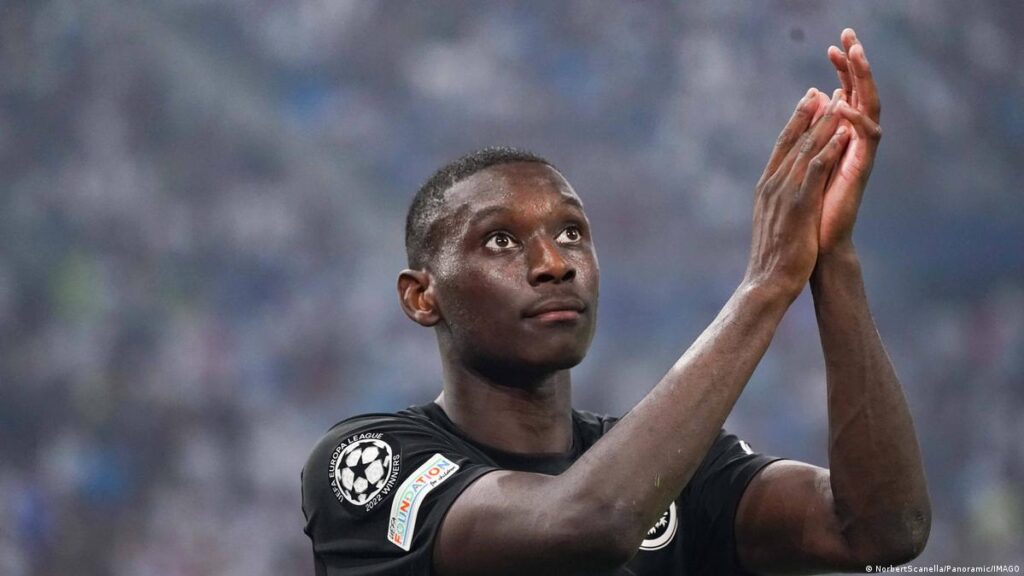 Айнтрахт иска 70 милиона за откритие на Мондиал 2022