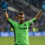 Треньор на Славия за Петков: Елате на тренировките да го видите