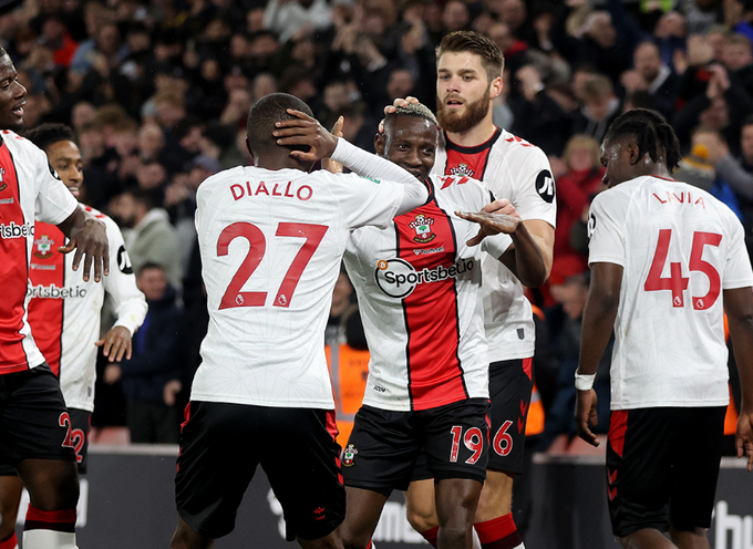 Саутхямптън изхвърли Ман Сити от Карабао Къп