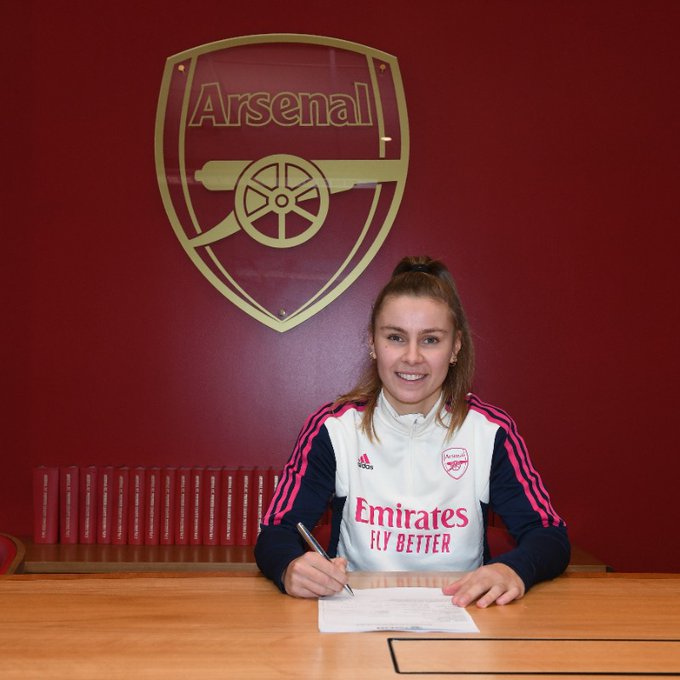 Българска кръв подсили Арсенал width=