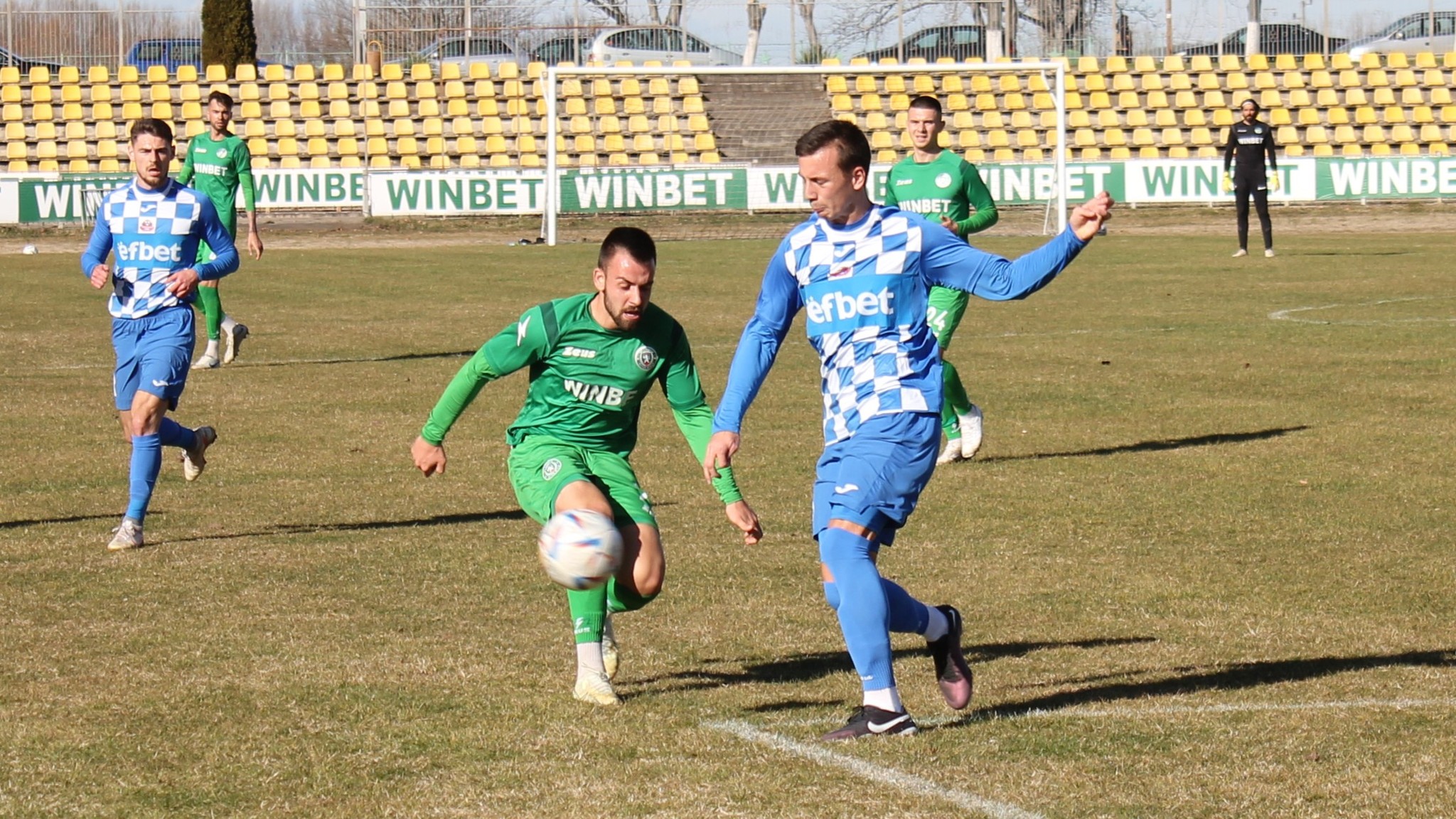 Ботев Враца надделя над Монтана width=