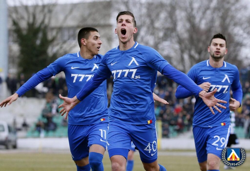 Бивш халф на Левски: Беше нормално да не взимаме пари