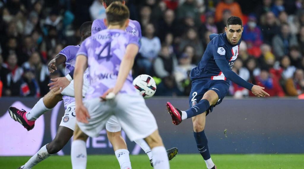 ПСЖ обърна Тулуза след шедьоври на Меси и Хакими