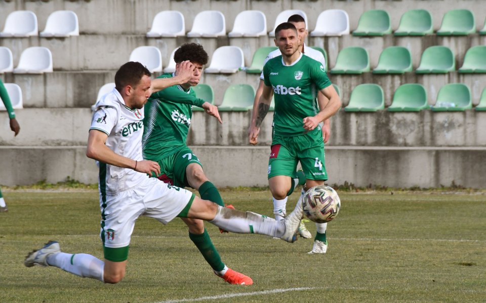 Берое не успя да вкара на Янтра в последната си контрола