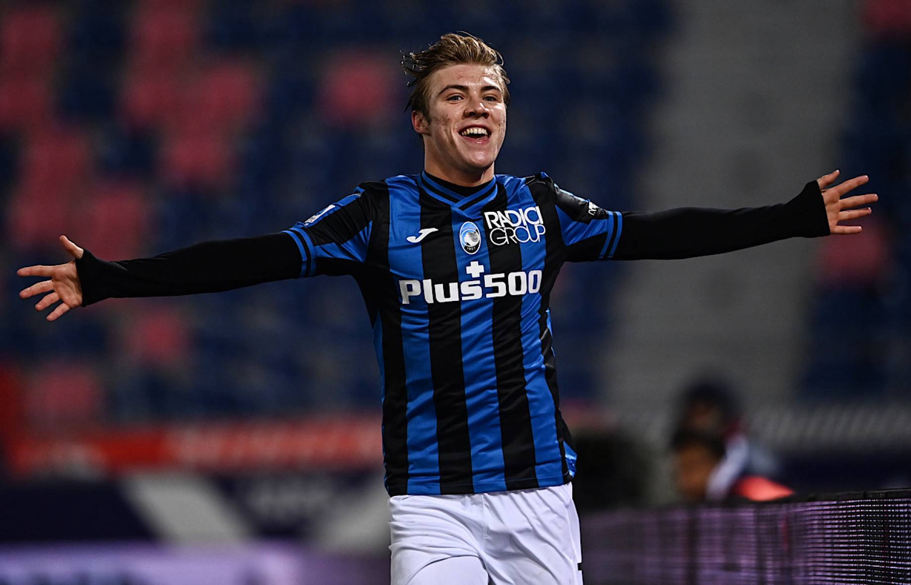 В Аталанта са казали не на офертата на Манчестър Юнайтед за Хьойлунд width=