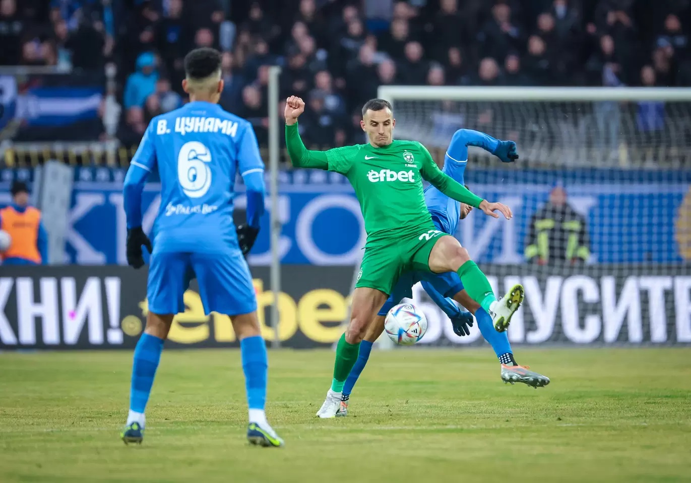 Левски се опълчи на Лудогорец – без попадения в дербито на “Герена” width=